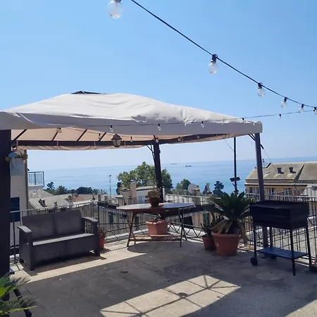 Paradiso Appartement *
